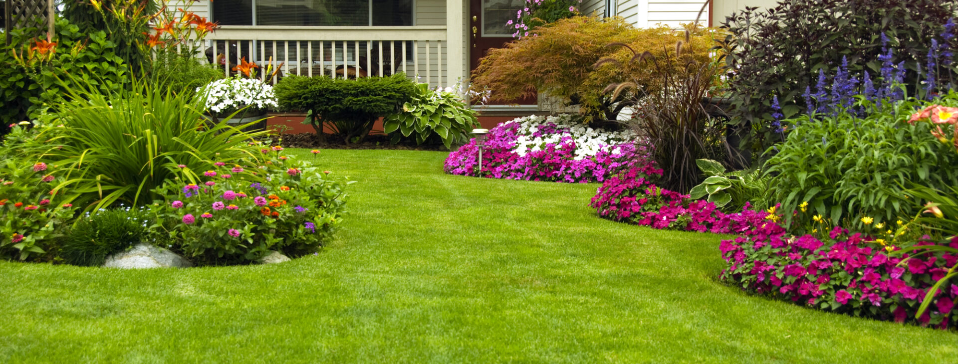 We provide landscaping
services in Westminster & Eldersburg, Md